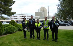 La delegada del Govern visita la central nuclear Vandellòs II